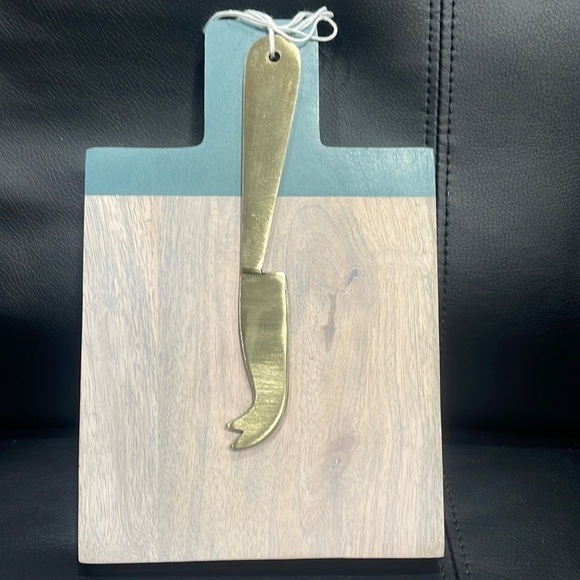 Kitchen supply- board and knife - Picture 1 of 6